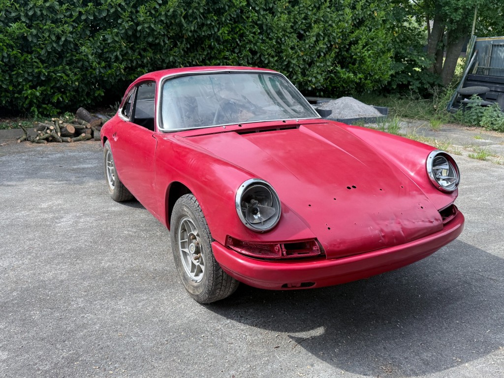 51276232
